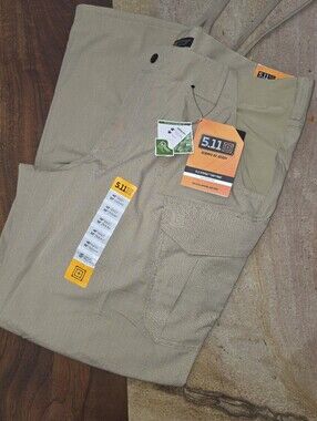5.11 Tactical Men's Tan Cargo Pants Sz 42x32. Nwt